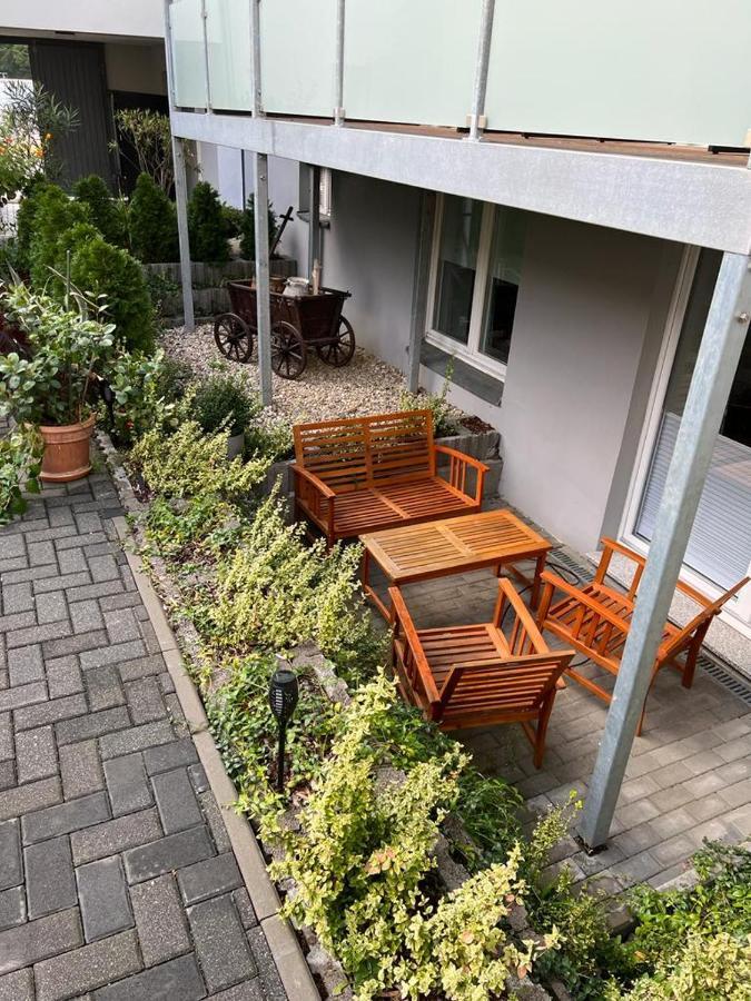 Pb Ferienwohnungen - Fewo 1 - Stilvoll Eingerichtetes Apartment Im Herzen Senftenbergs Εξωτερικό φωτογραφία